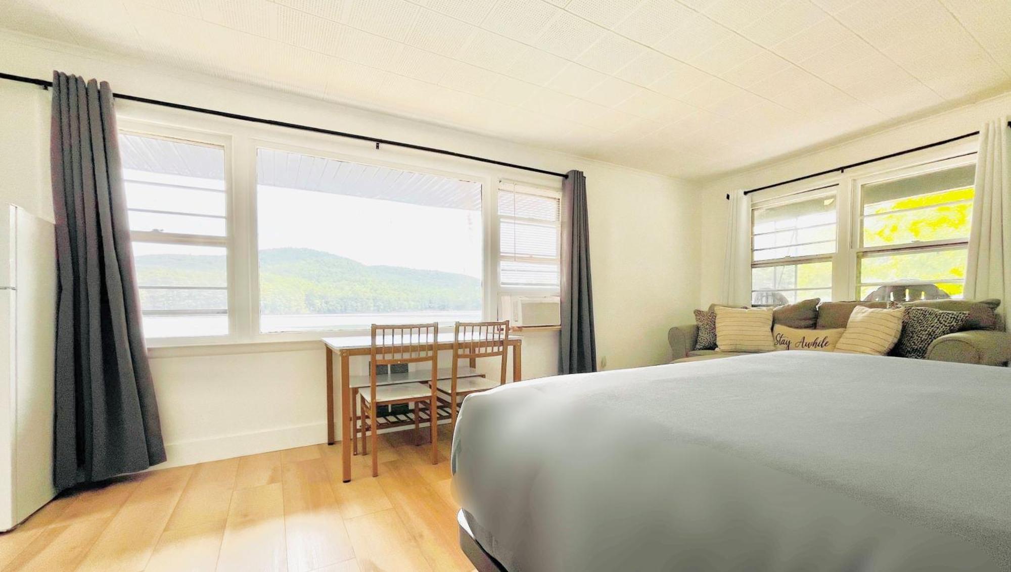 Motel Luzerne Lake Luzerne Ngoại thất bức ảnh