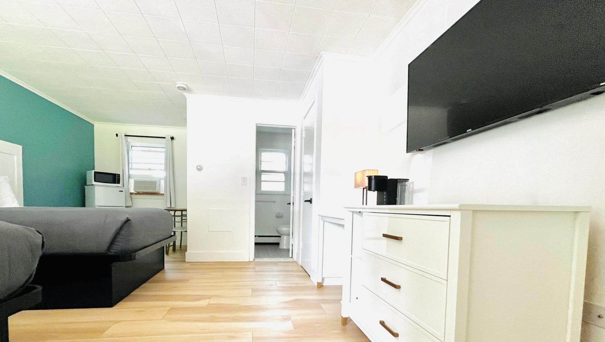 Motel Luzerne Lake Luzerne Ngoại thất bức ảnh