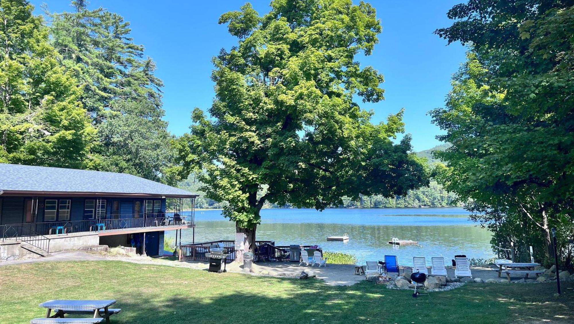 Motel Luzerne Lake Luzerne Ngoại thất bức ảnh